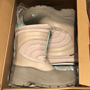 North Face Kids Sz5 Mint Green and Grey Snow Boots